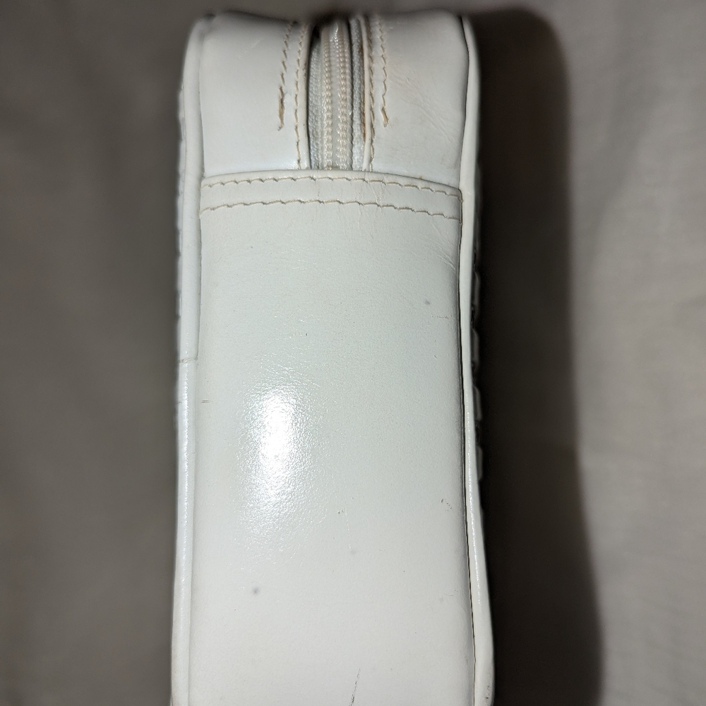 Mario Valentino Clutch Bag V Mark Leather White GUC - Picture 10 of 14